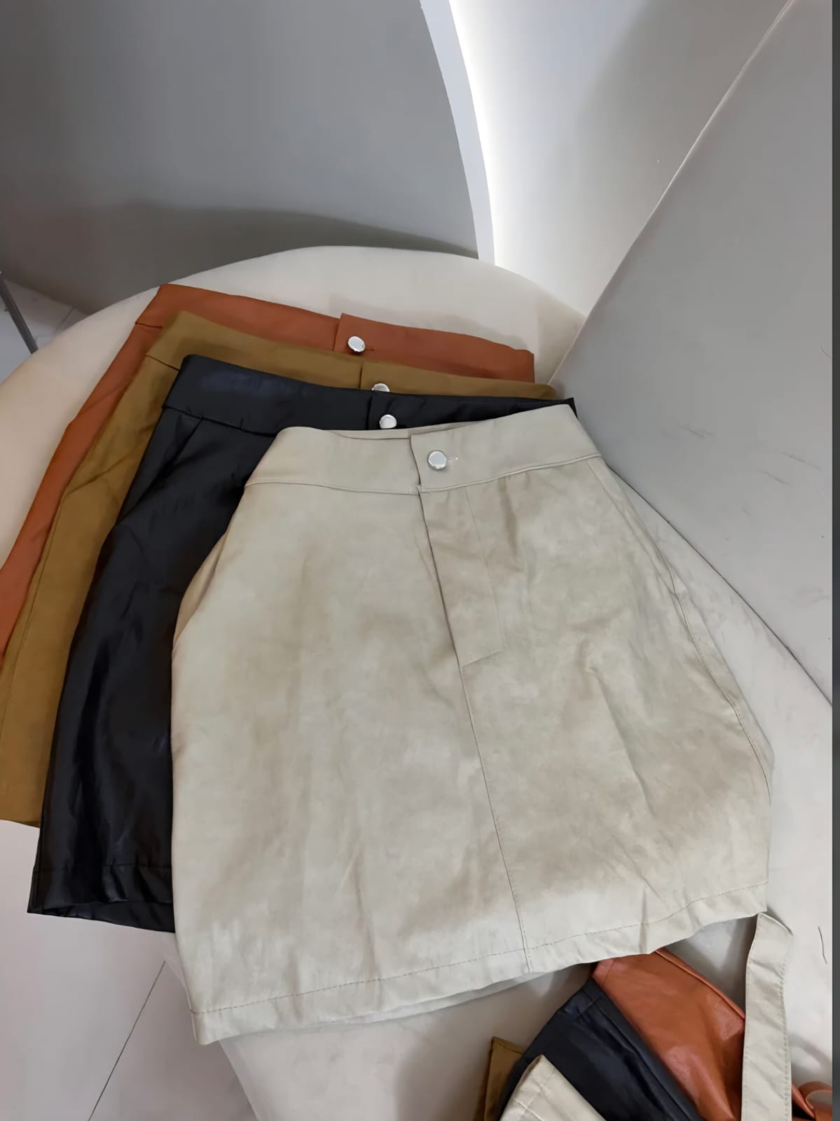 conjunto couro LORENA — foto 3