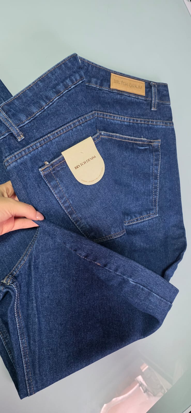 CALÇA BRYTCH PLUS SIZE MOM JEANS — foto 2